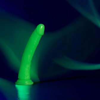 Slim Realistic Dildo with Suction Cup - Glow in the Dark - 9&#039;&#039; / 22,5 cm