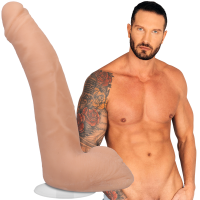 Quinton James - Realistic ULTRASKYN Dildo - 9.5" / 24 cm