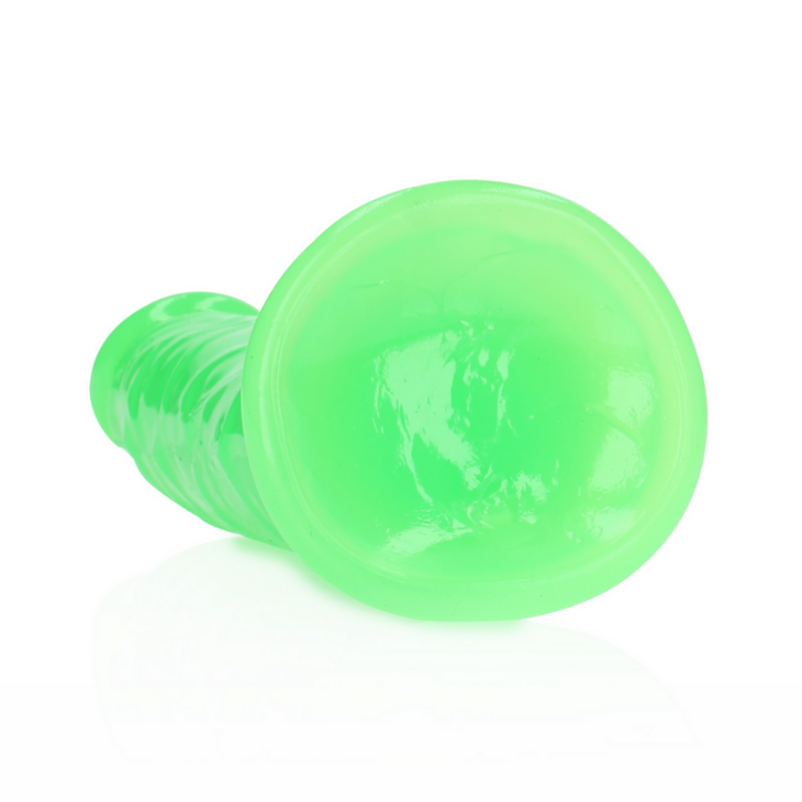 Slim Realistic Dildo with Suction Cup - Glow in the Dark - 7&#039;&#039; / 18 cm