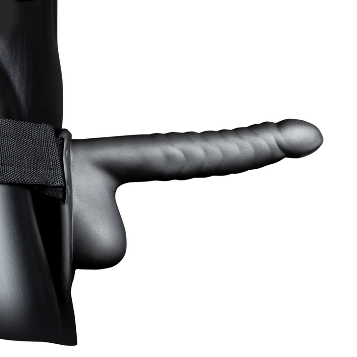 Geribbelde Hollow Strap-On met Ballen - 8 / 21 cm - Gunmetal